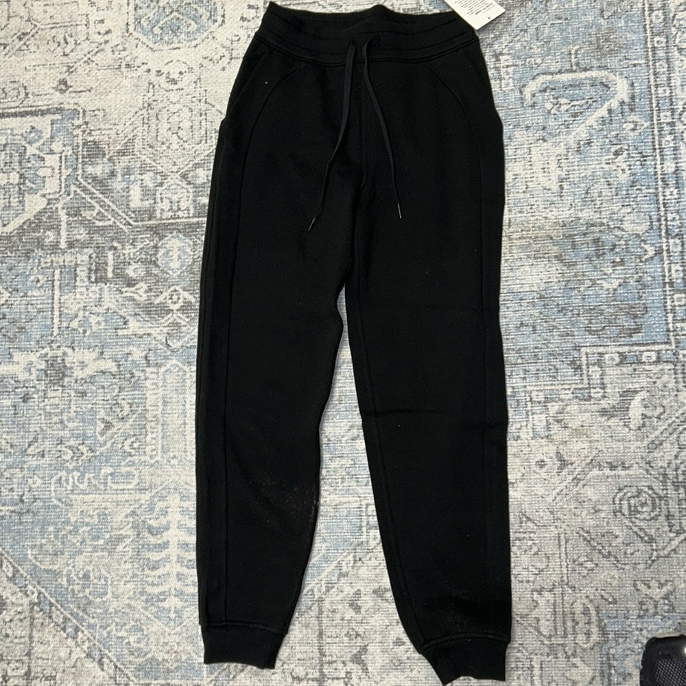 Lulu Scuba HR Jogger